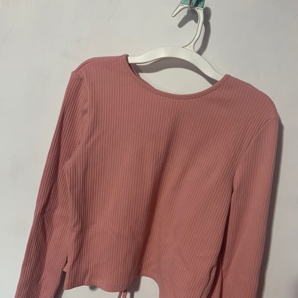 Pink Top - Picture 2 of 4